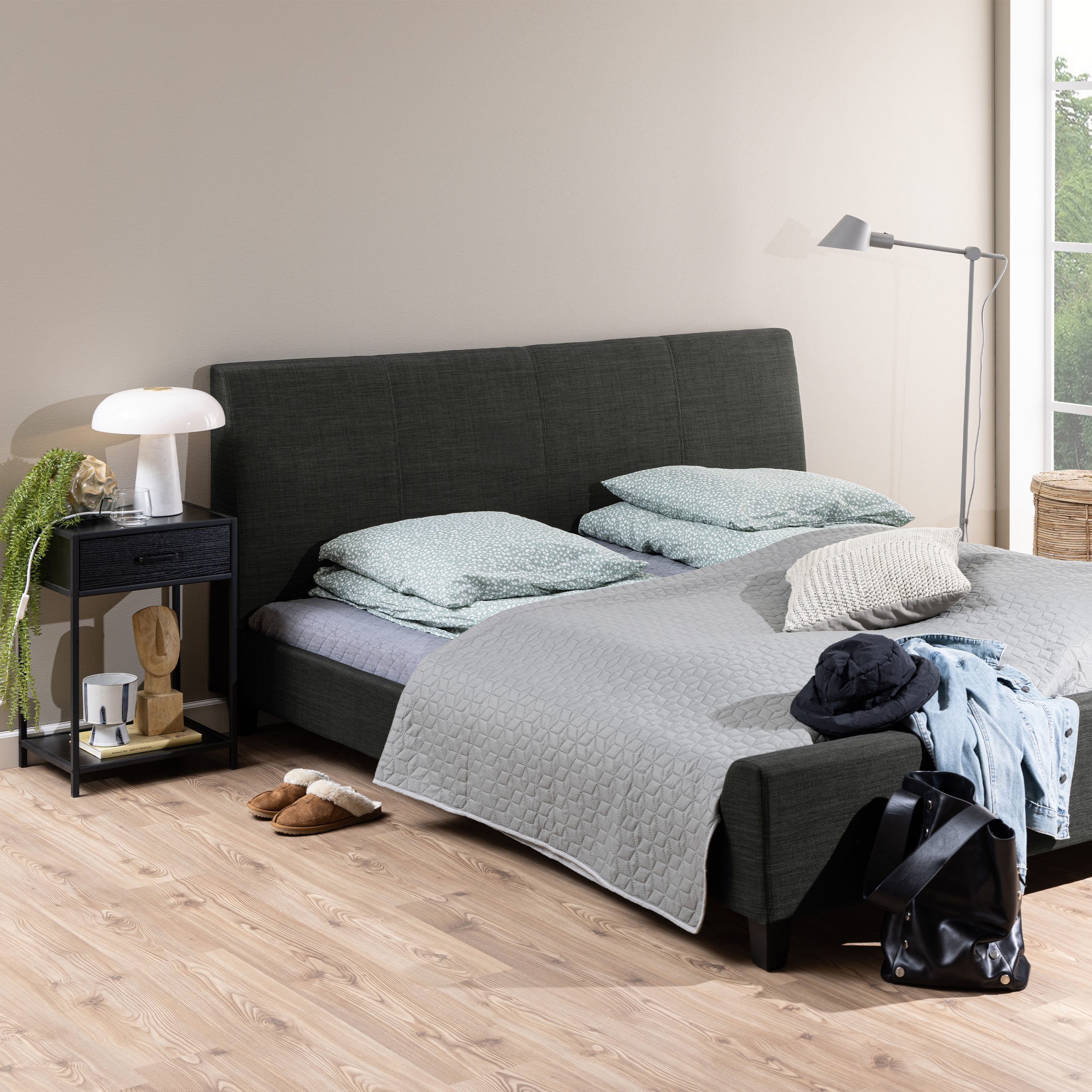 Seaford Bedside Table with 1 Drawer in Black - Image 3