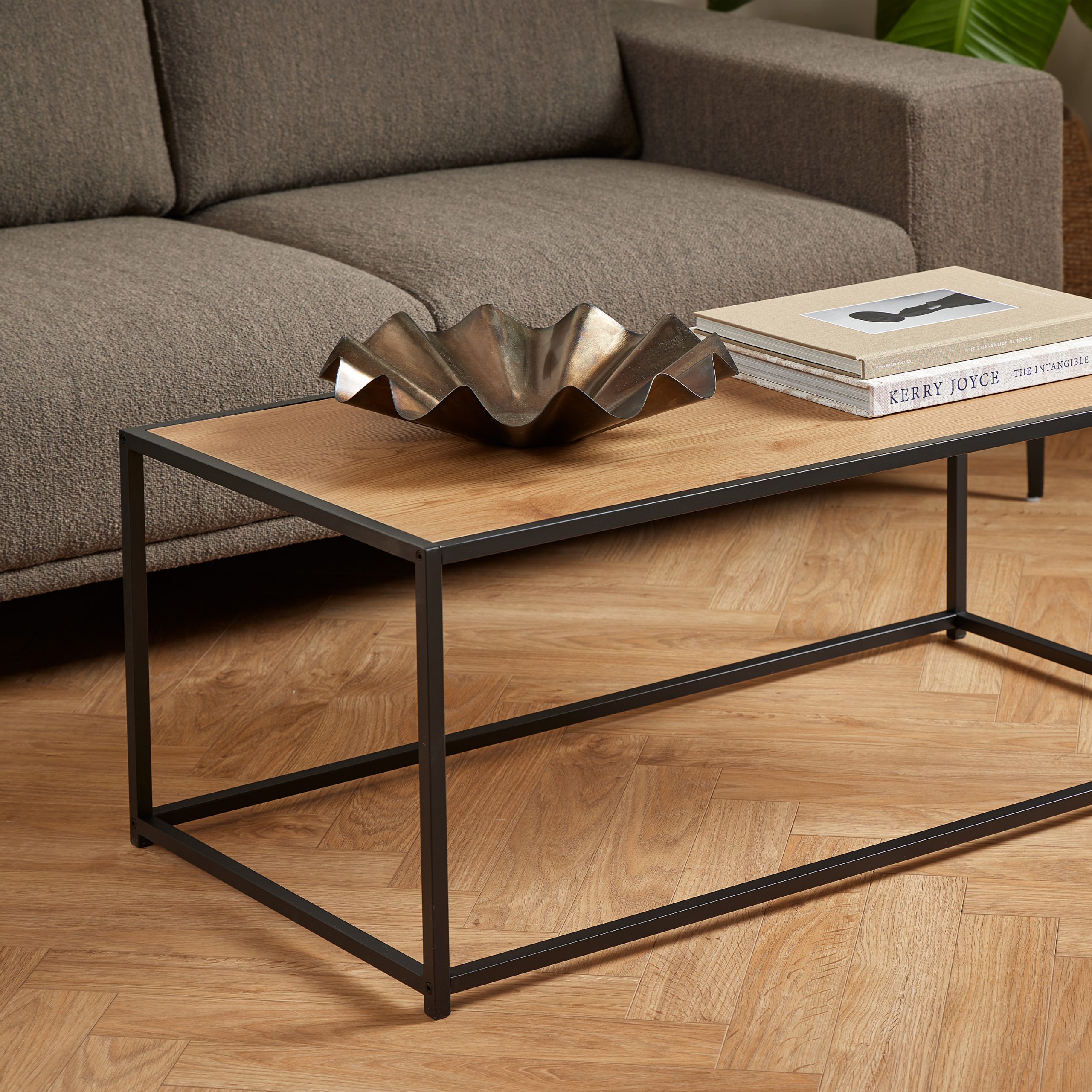 Seaford Black Metal Coffee Table with Oak Top - Image 4