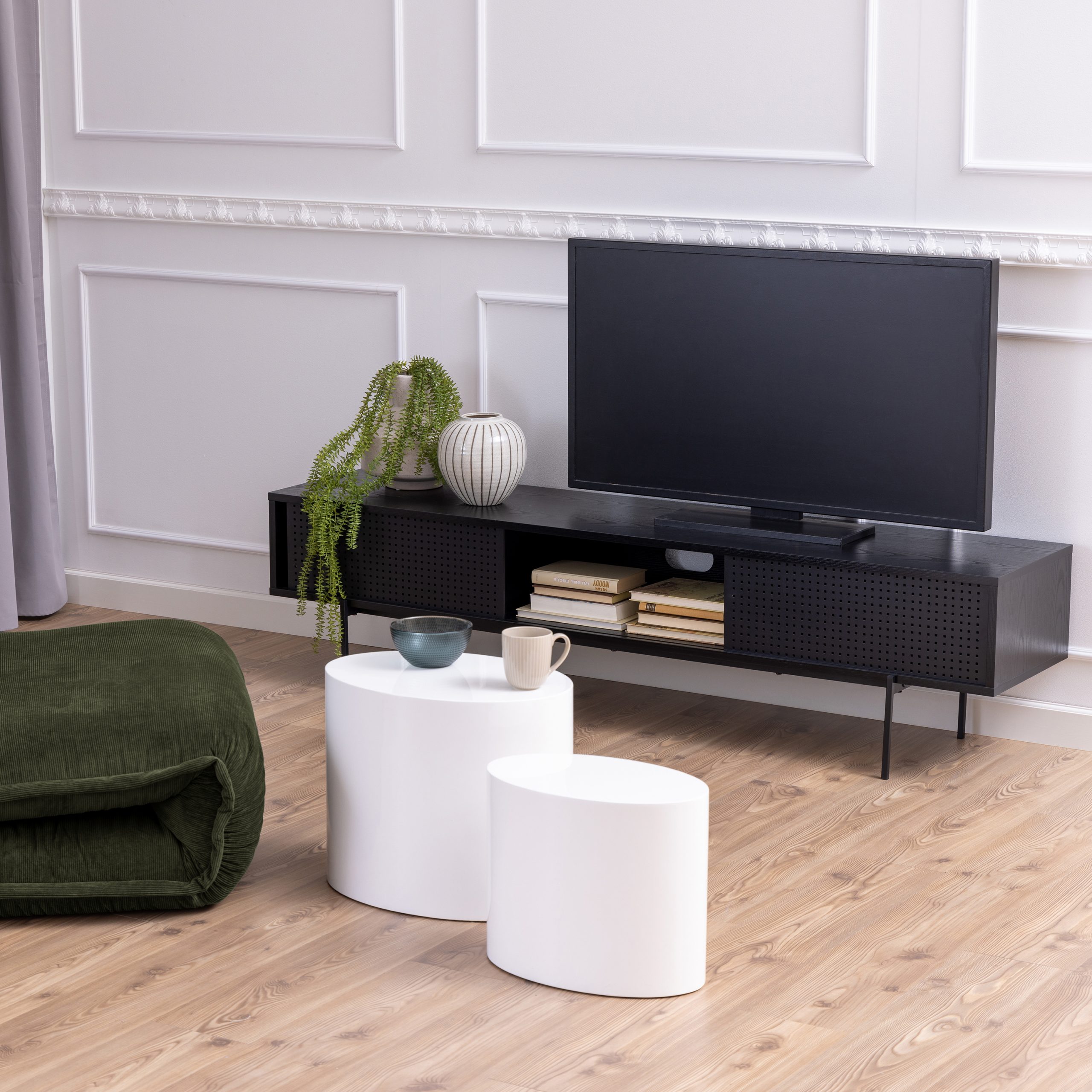 Angus TV Unit in Black - Image 3